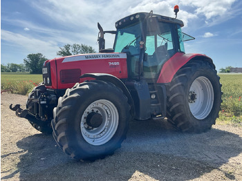 Trator MASSEY FERGUSON 7495
