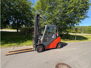 Equipamento de movimentação LINDE H25