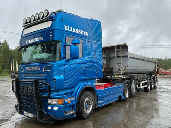 Caminhão SCANIA R 730