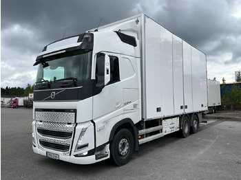 Caminhão VOLVO FH