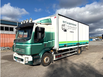 Caminhão VOLVO FL