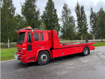 Caminhão VOLVO FL