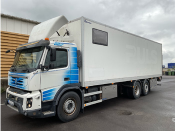 Caminhão VOLVO