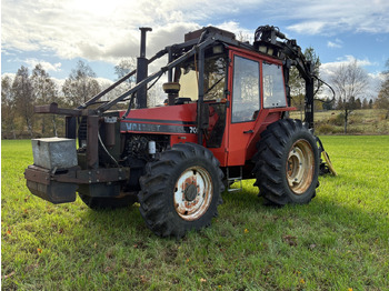 Trator VALMET 705