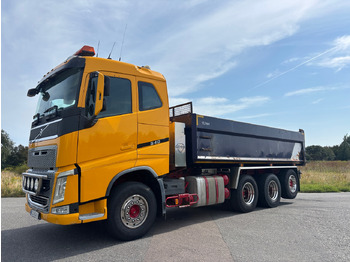 Caminhão basculante VOLVO FH 540