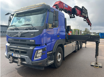 Caminhão grua VOLVO FM