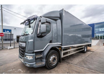 Caminhão furgão DAF LF 55 220