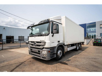 Caminhão furgão MERCEDES-BENZ Actros 2636
