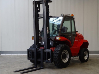 Empilhador todo-o-terreno MANITOU M