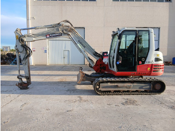 Mini escavadeira TAKEUCHI