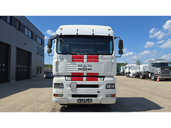 Caminhão chassi MAN TGA 26.440 (MANUAL GEARBOX / FRONT STEEL / 6X2 / BOITE MANUELLE / DEVANT LAMES): foto 2
