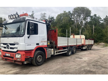 Camião de caixa aberta/ Plataforma, Caminhão grua Mercedes-Benz 2544L Ekipage: foto 4