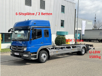 Caminhão transportador de contêineres/ Caixa móvel MERCEDES-BENZ Atego