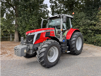 Trator MASSEY FERGUSON 100 series
