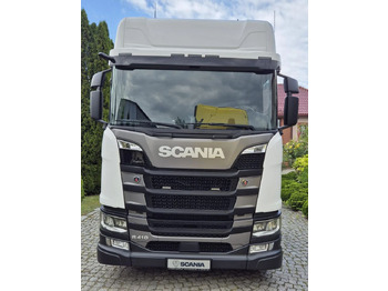Tractor Scania R410: foto 2