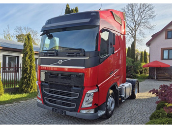Tractor VOLVO FH