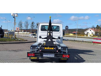 Caminhão polibenne IVECO Daily 50c18