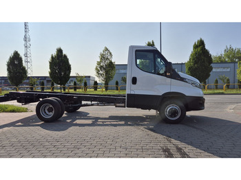 Caminhão chassi nuevo Iveco Daily 70C18 - nowe!: foto 4