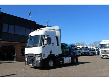 Tractor RENAULT T 440