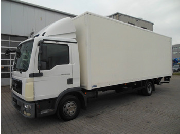 Caminhão furgão MAN TGL 12.220