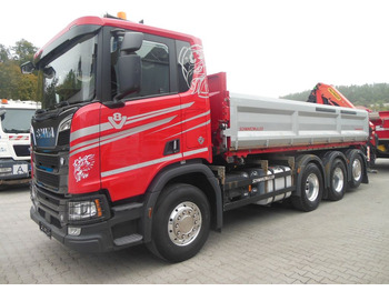 Caminhão basculante SCANIA R 580
