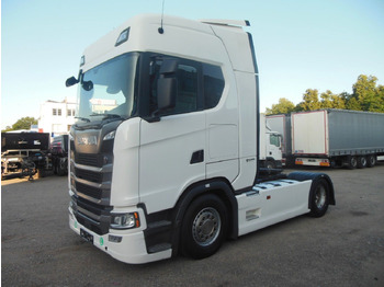 Tractor SCANIA R 450