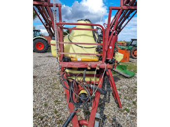 Pulverizador de arrastar Hardi Commander 2600: foto 2