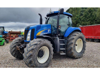 Trator NEW HOLLAND T8040