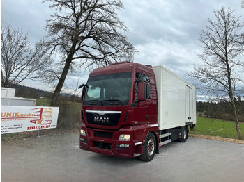 Caminhão furgão MAN TGX 18.440