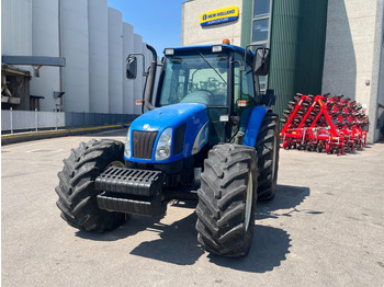 Trator NEW HOLLAND TL100
