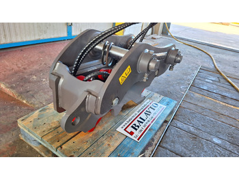 Acoplamento rápido de Escavadeira nuevo Volvo hydraulic quick coupler UNI65: foto 3
