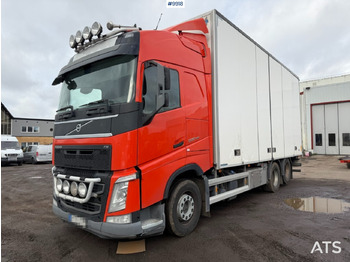 Caminhão furgão VOLVO FH 500