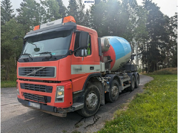 Caminhão betoneira VOLVO FM 400