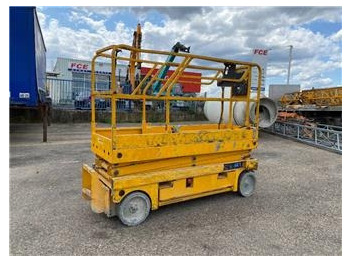 Plataforma de Tijera/ Plataforma de tesoura HAULOTTE Compact 8
