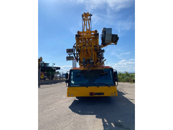 Grua automontante Liebherr MK 88 Certificat CE / 1er Main endommagée: foto 2