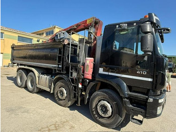 Caminhão basculante IVECO Trakker