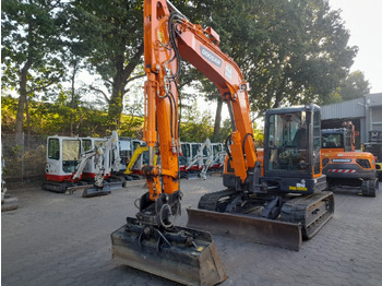 Escavadeira DOOSAN DX85R-3