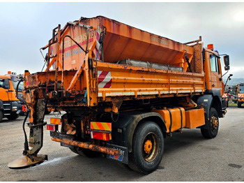 Caminhão basculante MAN FE 19.310 4x4 BL Winterdienst Band Streuer: foto 4 Caminhão basculante MAN FE 19.310 4x4 BL Winterdienst Band Streuer: foto 4
