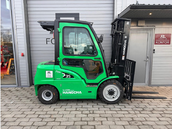 Empilhadeira elétrica HC XH CPD35-XY2G-SI24 (309V Li-ion aku): foto 5 Empilhadeira elétrica HC XH CPD35-XY2G-SI24 (309V Li-ion aku): foto 5