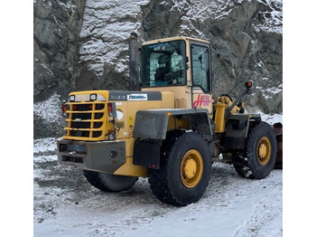 Carregadeira de rodas KOMATSU WA270