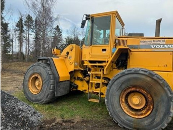 Carregadeira de rodas VOLVO L180C