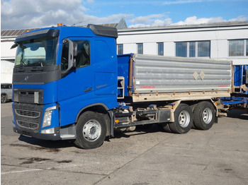 Caminhão basculante VOLVO FH13 500