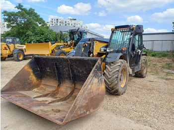 Empilhador telescópico CATERPILLAR TH