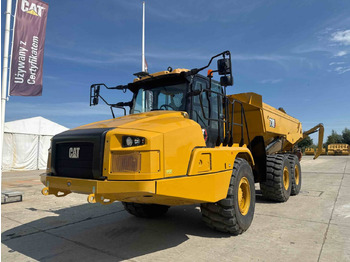 Caminhão articulado CATERPILLAR 730