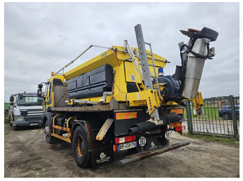 Caminhão basculante Renault Kerax 450 4x4 Salt spreader Gritter: foto 2
