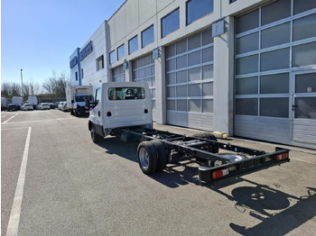 Caminhão chassi IVECO Daily 50C18H/P: foto 4