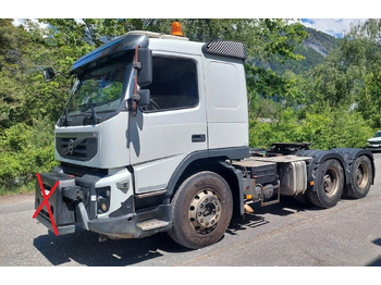 Tractor VOLVO FMX 500