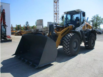 Carregadeira de rodas LIEBHERR L 526