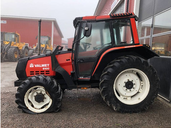 Trator VALMET