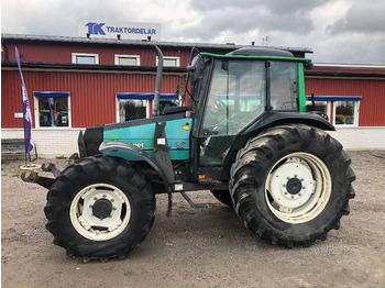 Trator VALMET